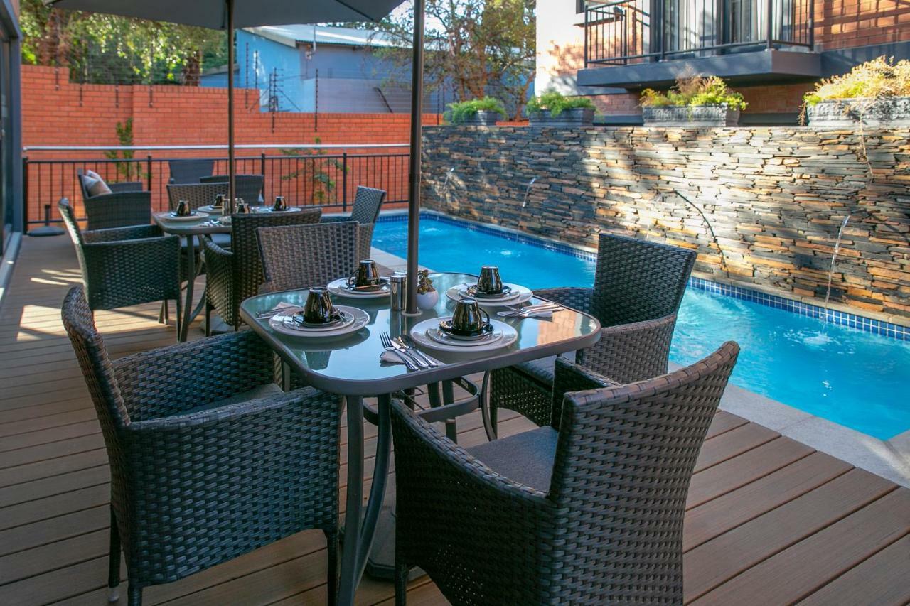 Hotel At Hatfield Apartments Преторія Екстер'єр фото